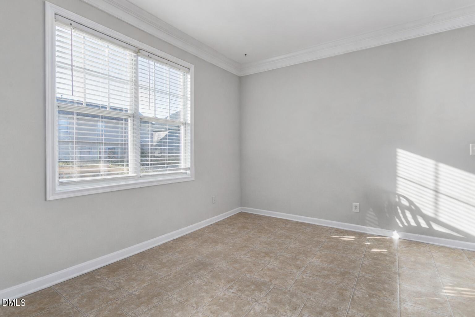 4050 Forbes Way Burlington, NC 27215 - Photo 14 of 65 4050 Forbes Way-12 b