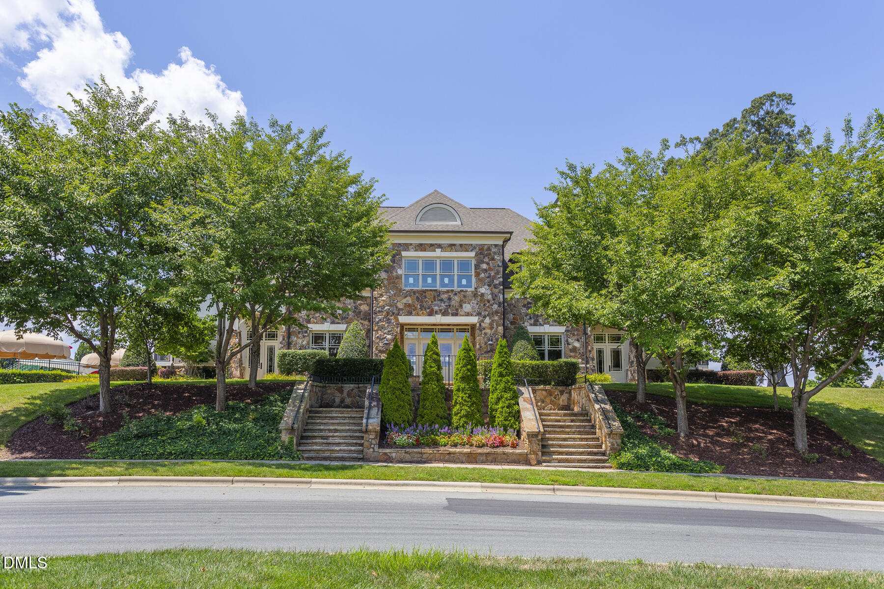 4050 Forbes Way Burlington, NC 27215 - Photo 49 of 65 Mackintosh_Amenity-2