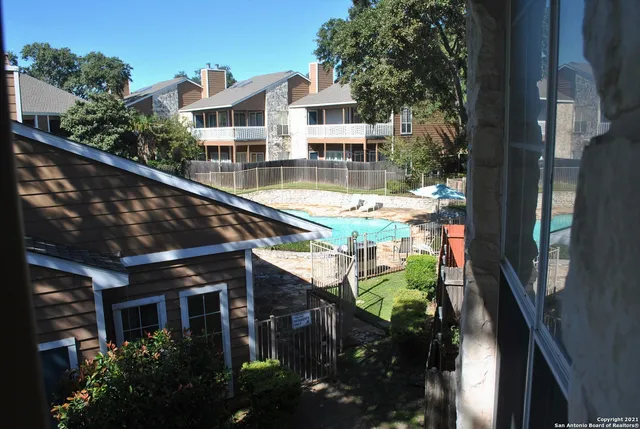 $1,200 | 14745 Babcock Road, Unit 610, San Antonio, TX 78249