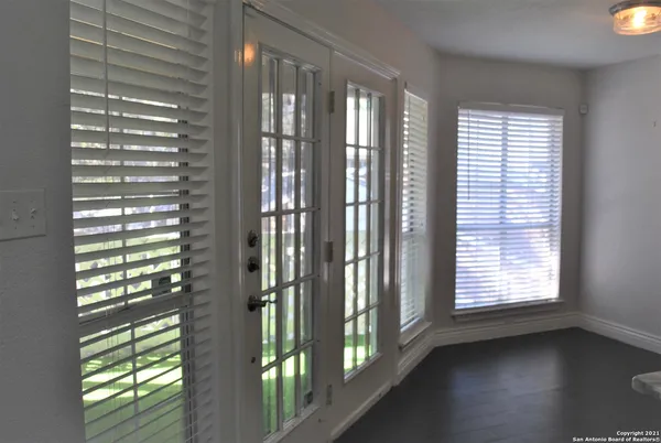 $1,100 | 14745 Babcock Road, Unit 610, San Antonio, TX 78249