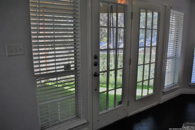 $1,200 | 14745 Babcock Road, Unit 610, San Antonio, TX 78249