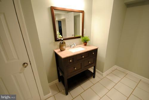 1115 Haverhill Road Baltimore, MD 21229 - Photo 18 of 30 Full Bath on Lower Level