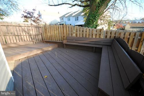 1115 Haverhill Road Baltimore, MD 21229 - Photo 21 of 30 Deck
