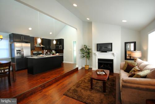 1115 Haverhill Road Baltimore, MD 21229 - Photo 5 of 30 Living Room with Wood Floors