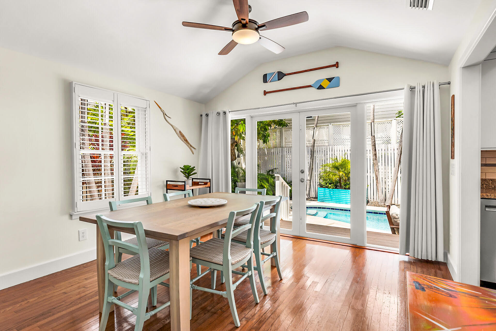 1005 Watson Street, Unit 1 Key West, FL 33040 - Photo 11 of 34 dining room