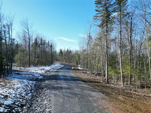 $115,000 | 6 Tumbledown Lane, Greenville, ME 04441