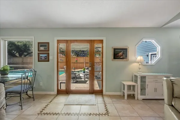 $4,000 | 16702 Dale Oak Way, Houston, TX 77058