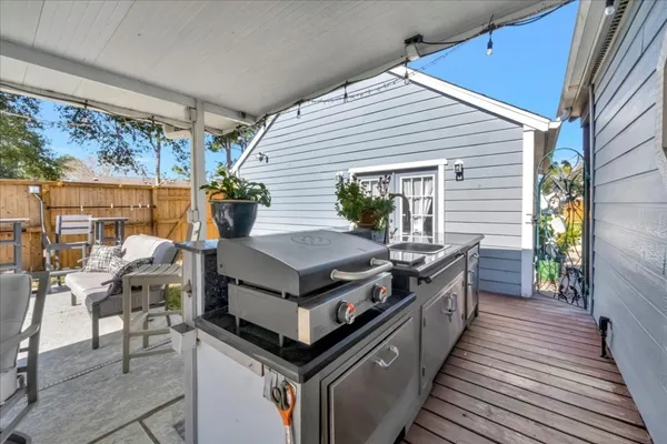 $4,000 | 16702 Dale Oak Way, Houston, TX 77058