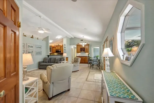 $4,000 | 16702 Dale Oak Way, Houston, TX 77058