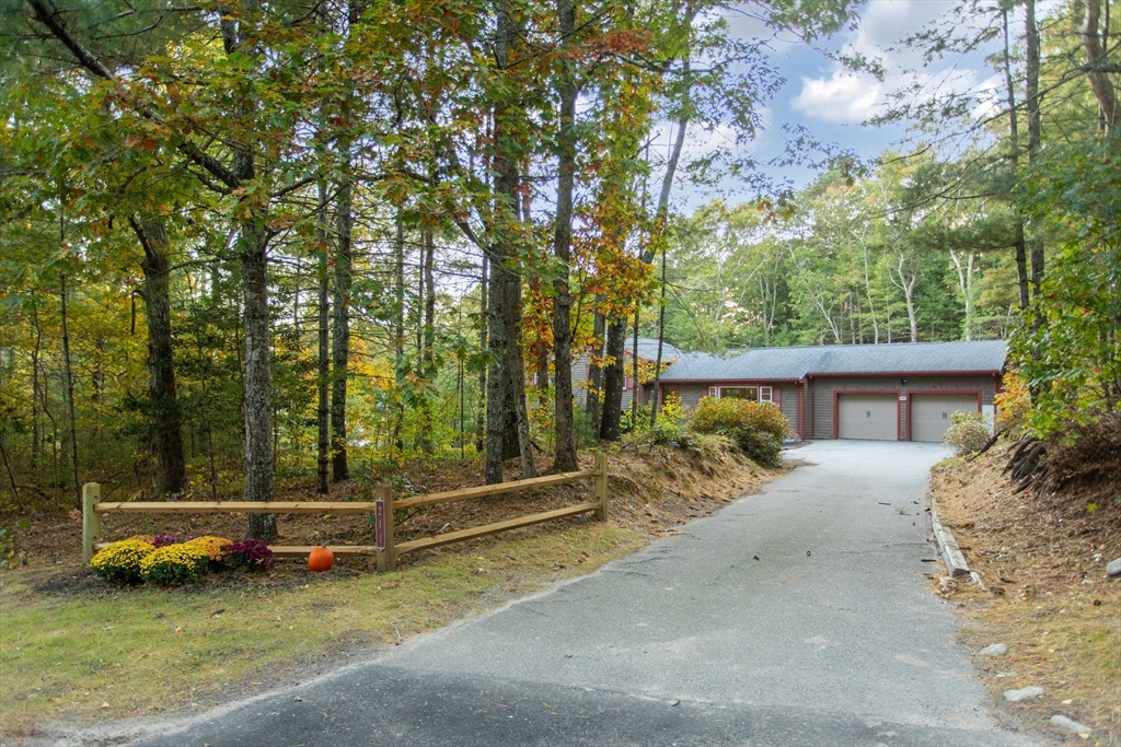 211 Clark Road Plymouth, MA 02360 - Photo 3 of 32