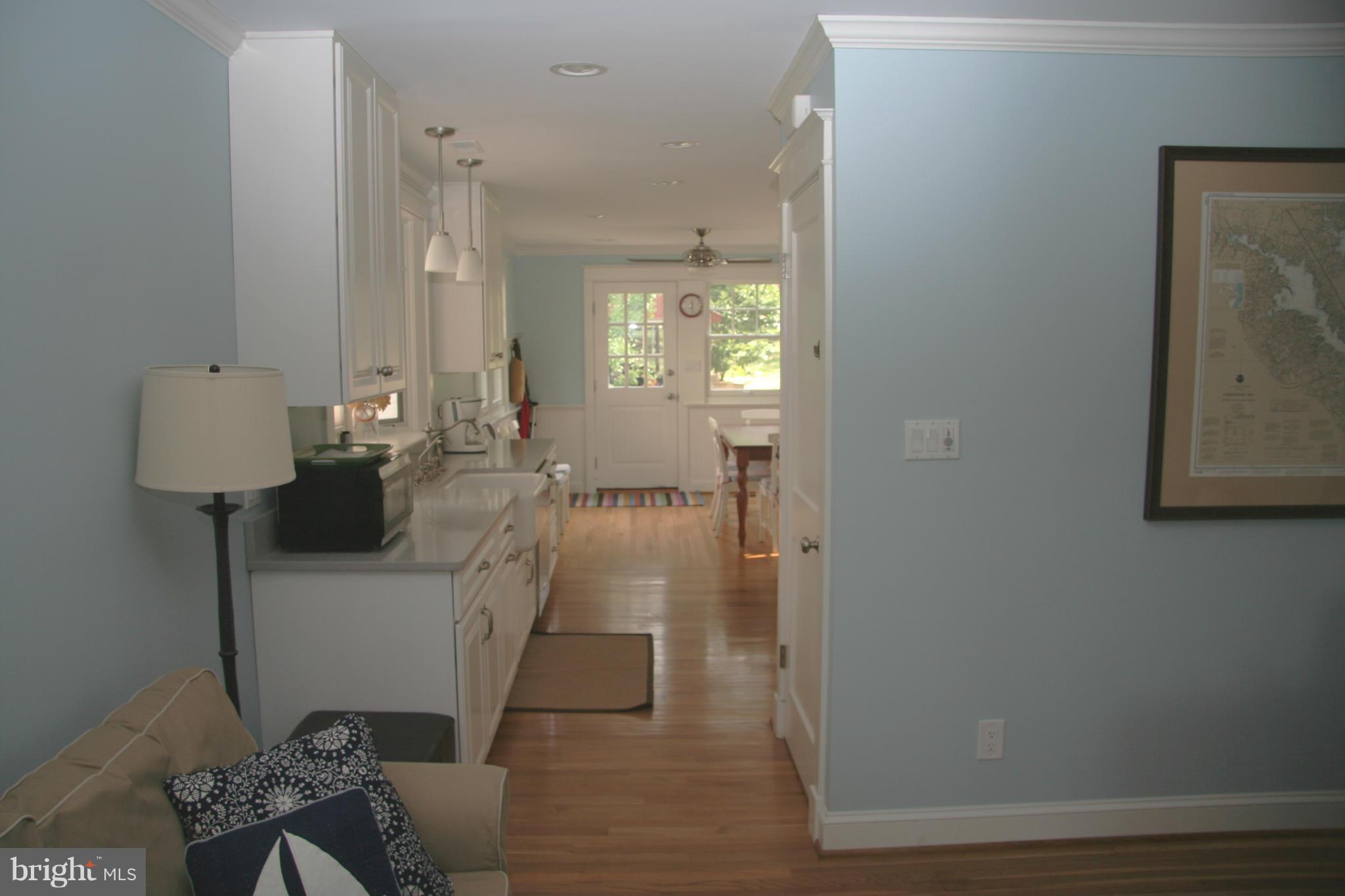218 Beachwood Road Pasadena, MD 21122 - Photo 6 of 30 Kitchen from family room