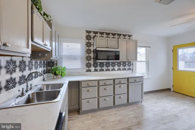 $187,500 | 1802 Filbert Street, York, PA 17404