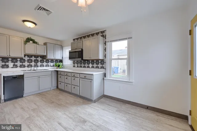 $187,500 | 1802 Filbert Street, York, PA 17404