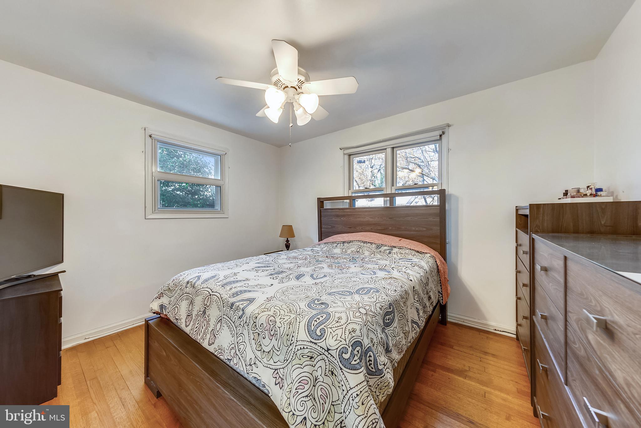 11606 Highview Avenue Silver Spring, MD 20902 - Photo 18 of 48