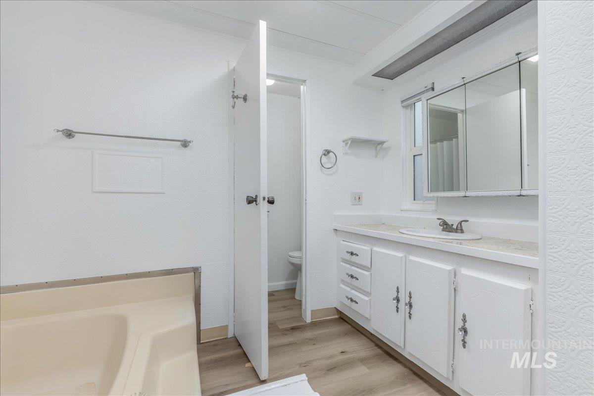 307 Driftwood Road Boise, ID 83713 - Photo 14 of 34