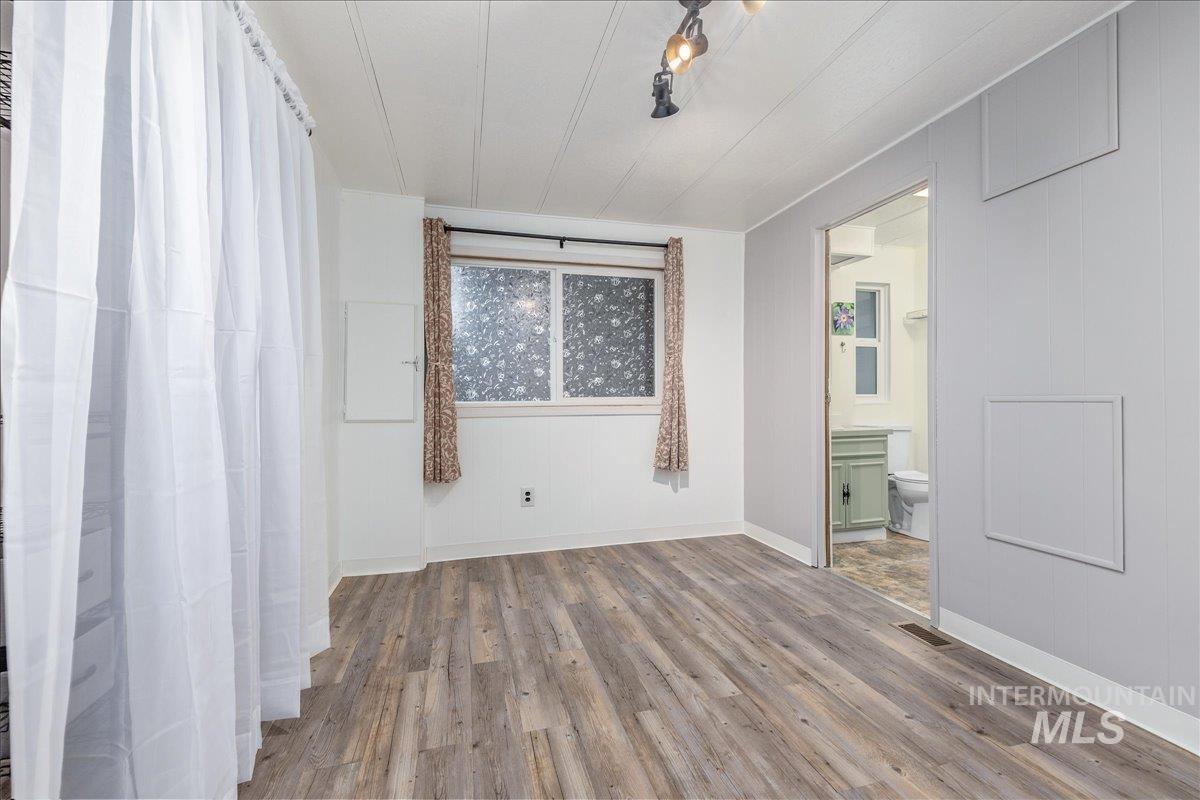 307 Driftwood Road Boise, ID 83713 - Photo 17 of 34