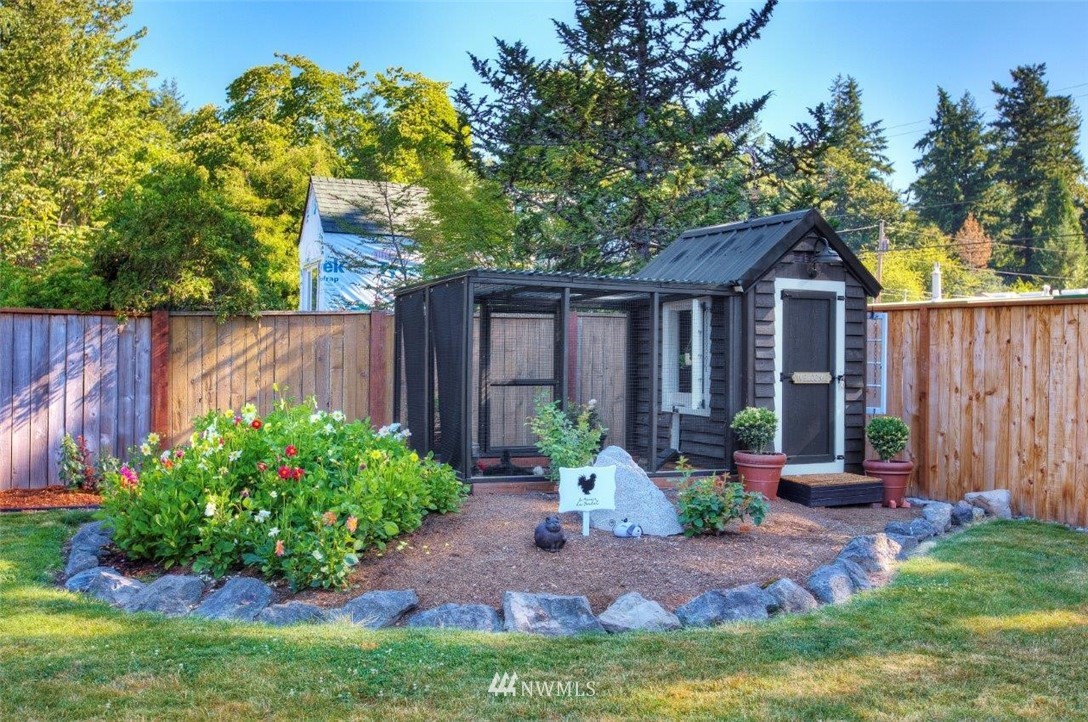 14017 183rd Avenue Southeast Renton, WA 98059 - Photo 24 of 27 Gallery Image 24