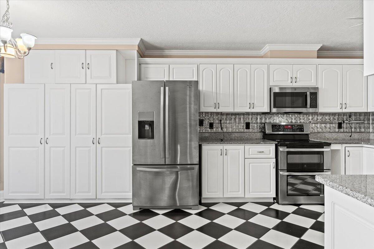 659 Cornerstone Place Evans, GA 30809 - Photo 11 of 37 14-Kitchen