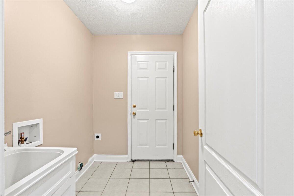 659 Cornerstone Place Evans, GA 30809 - Photo 26 of 37 29-Laundry