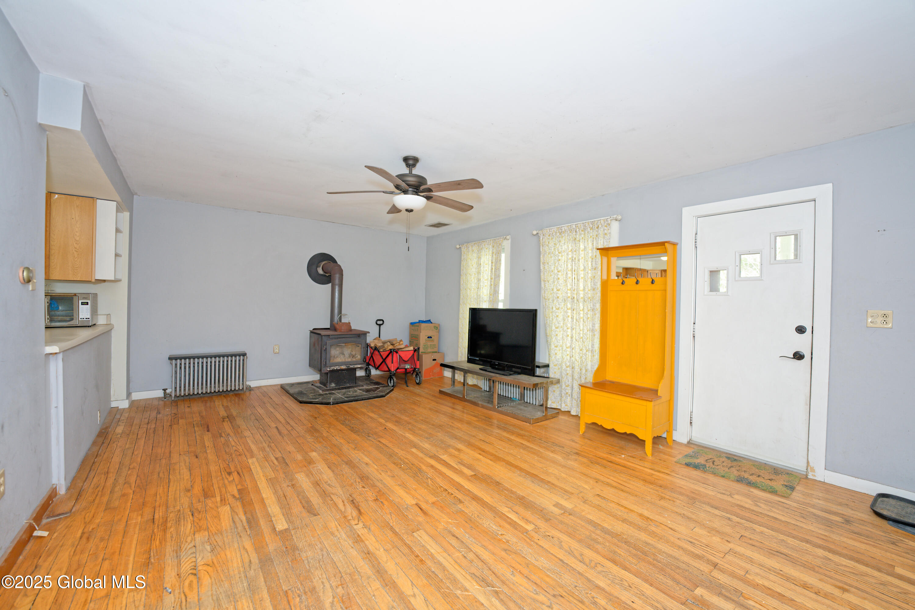 53 Baertschi Road Hoosick Falls, NY 12090 - Photo 11 of 54 1 Livingroom 1