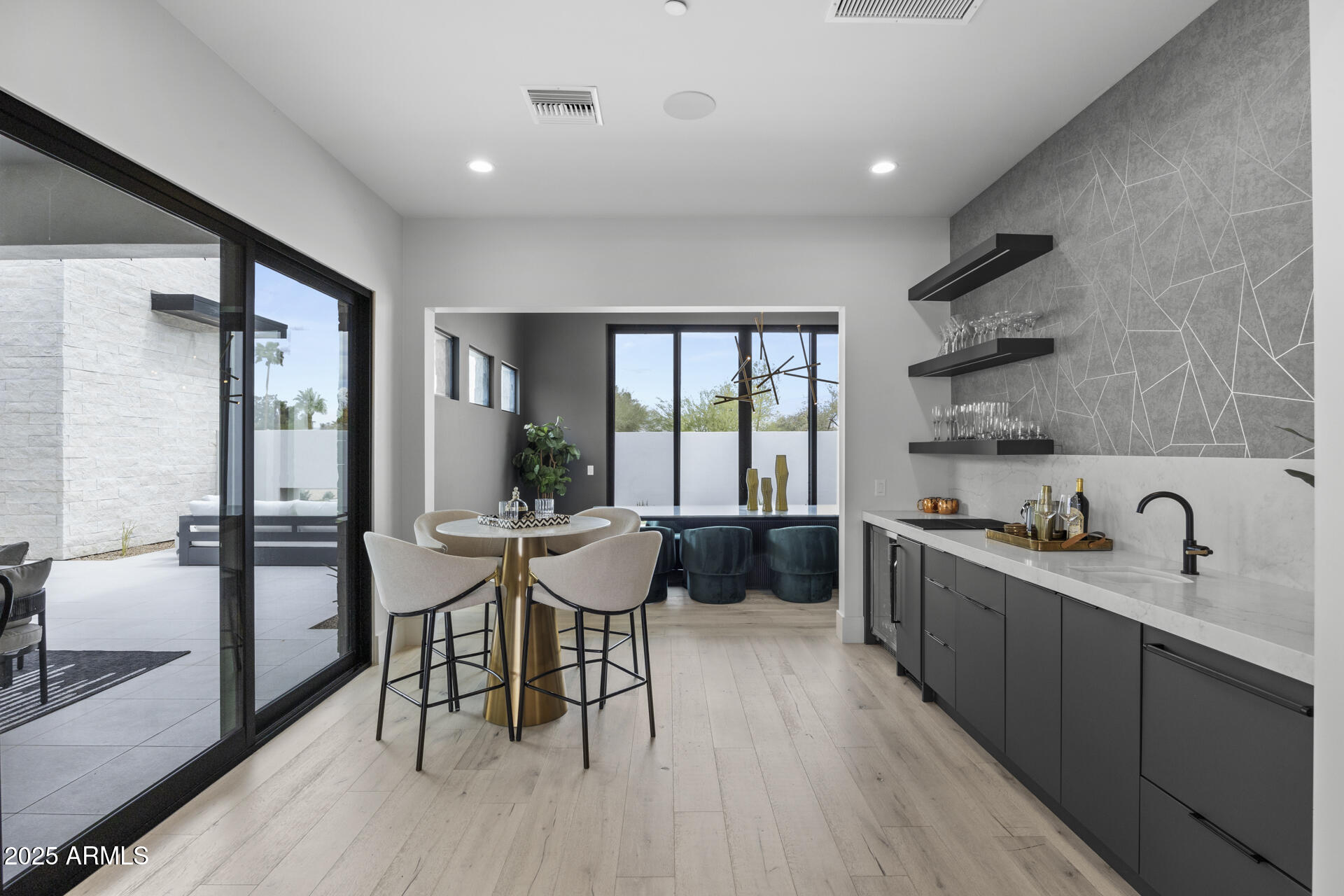 8520 East Cactus Wren Road Scottsdale, AZ 85250 - Photo 21 of 81 1-75