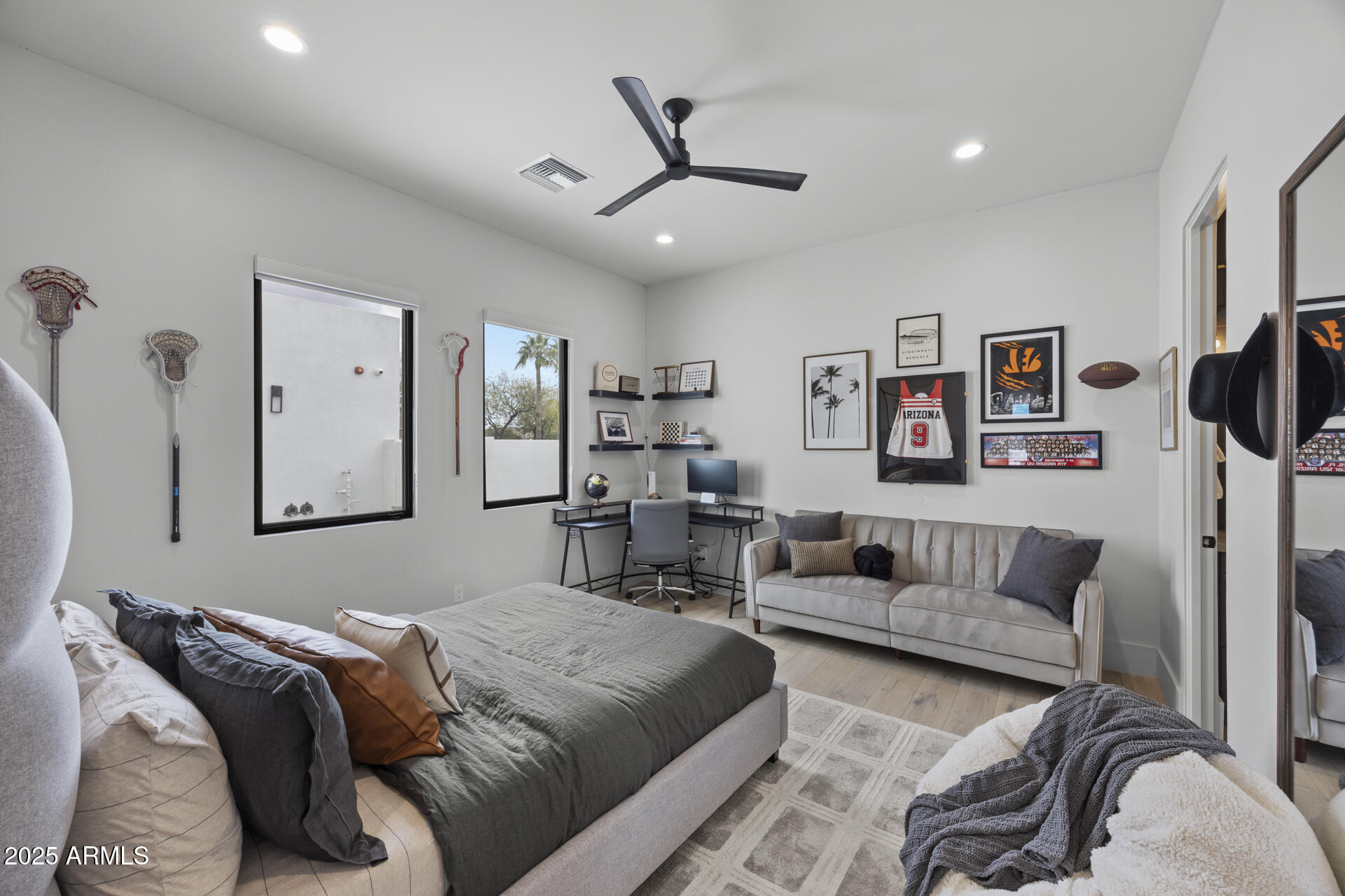 8520 East Cactus Wren Road Scottsdale, AZ 85250 - Photo 26 of 81 1-98