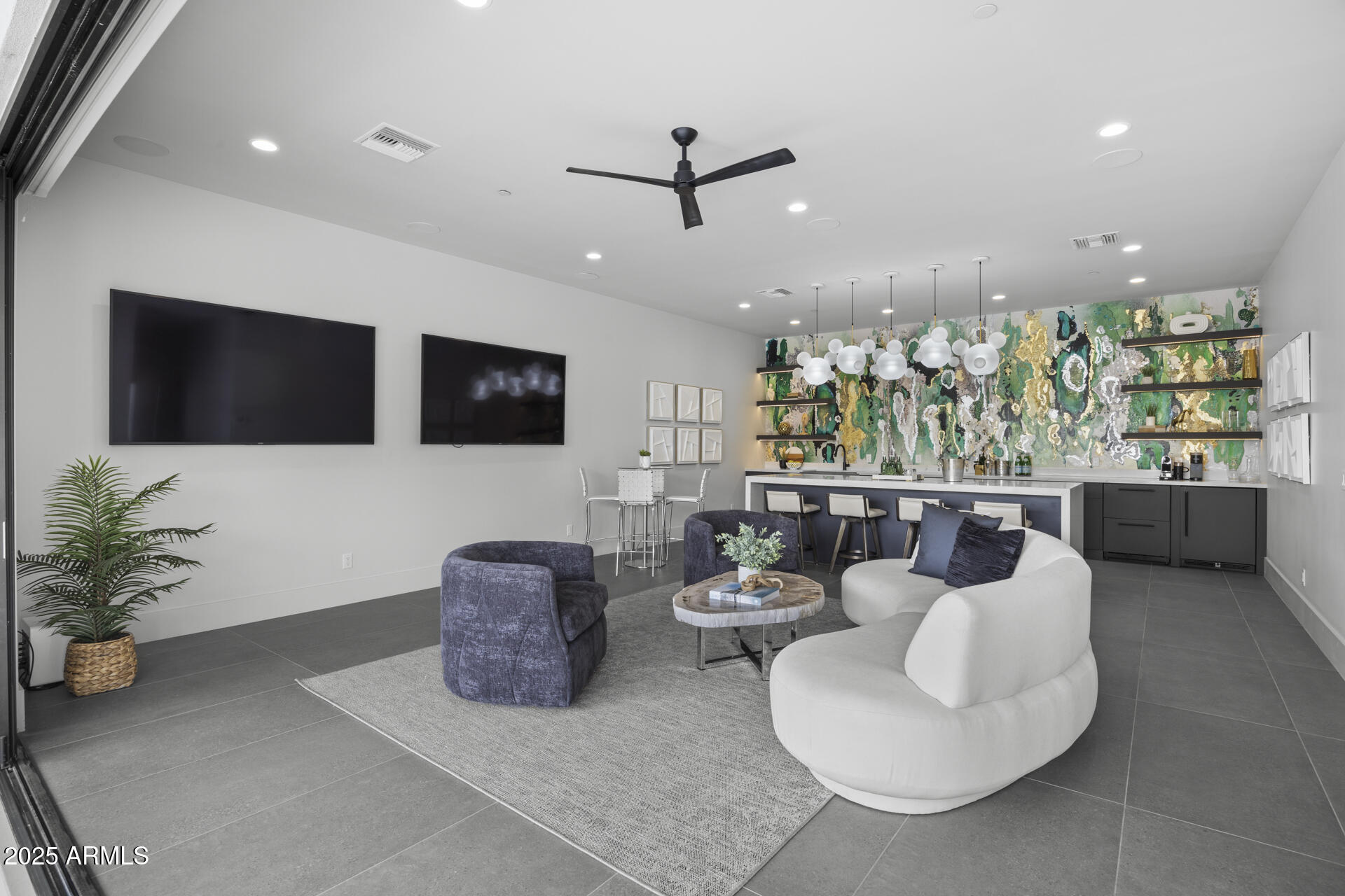 8520 East Cactus Wren Road Scottsdale, AZ 85250 - Photo 46 of 81 1-80