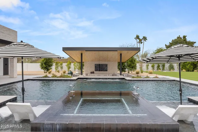 $5,895,000 | 8520 East Cactus Wren Road, Scottsdale, AZ 85250