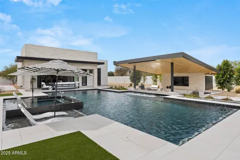 $5,895,000 | 8520 East Cactus Wren Road, Scottsdale, AZ 85250