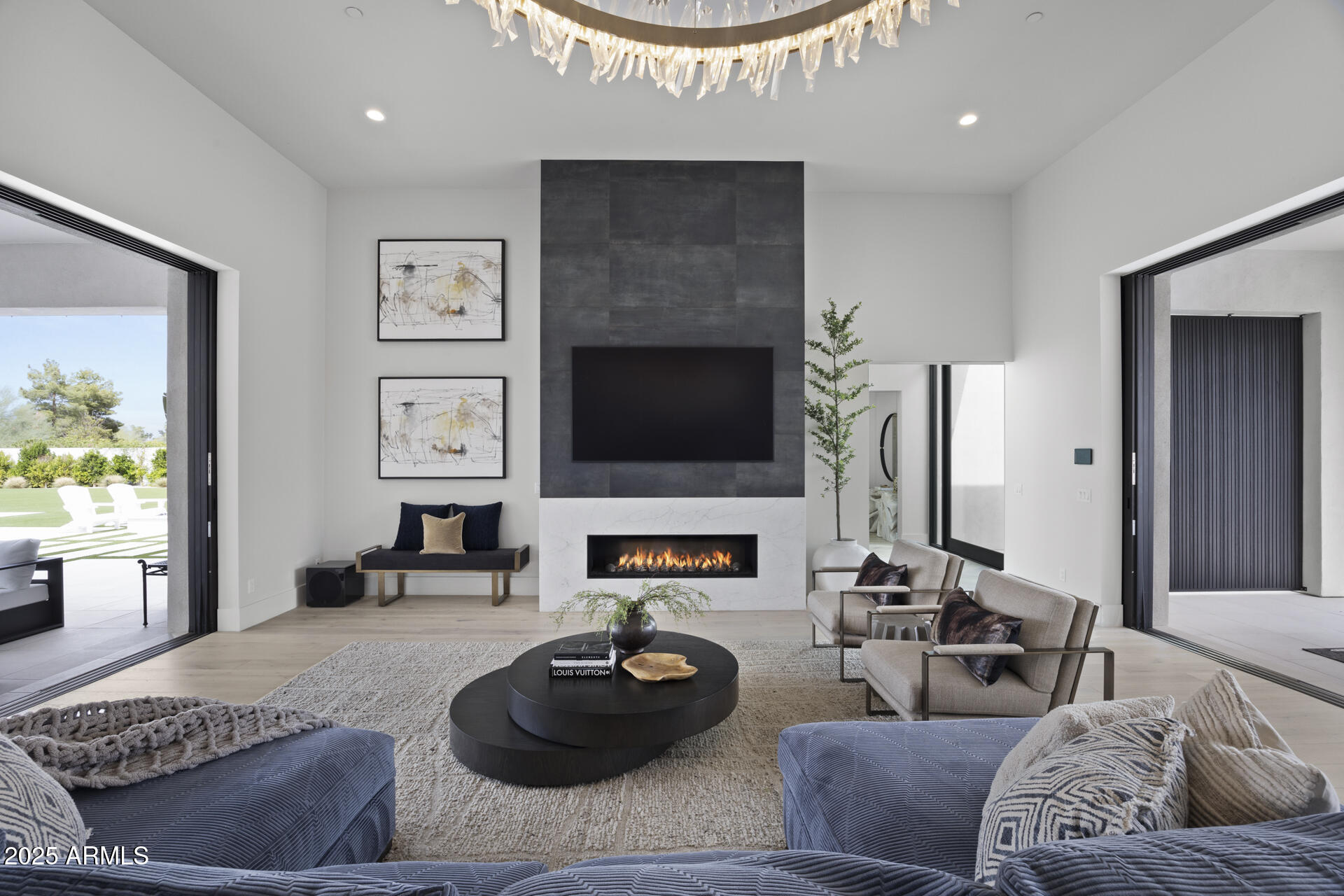 8520 East Cactus Wren Road Scottsdale, AZ 85250 - Photo 9 of 81 1-51