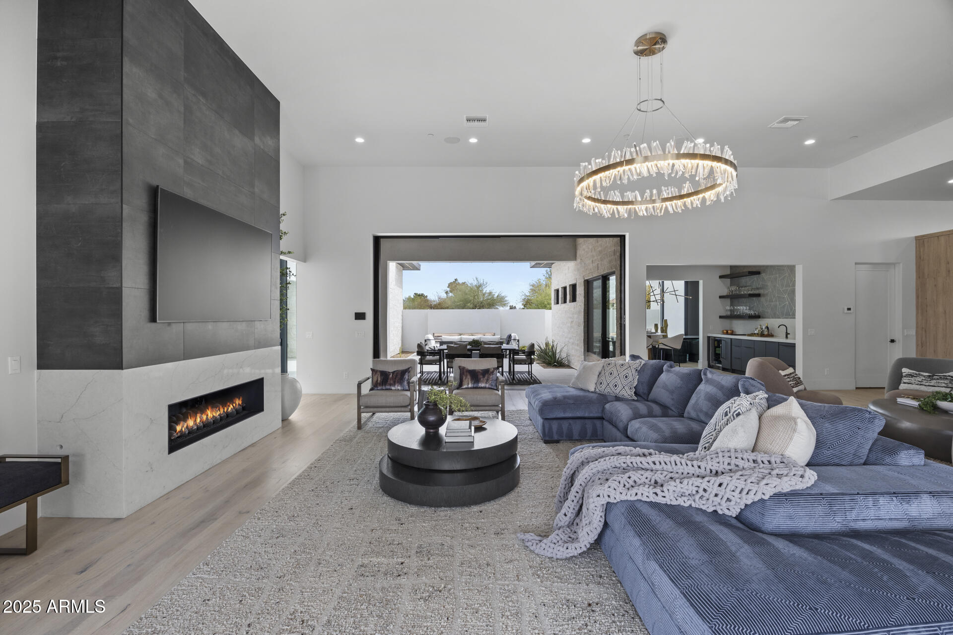 8520 East Cactus Wren Road Scottsdale, AZ 85250 - Photo 10 of 81 1-53