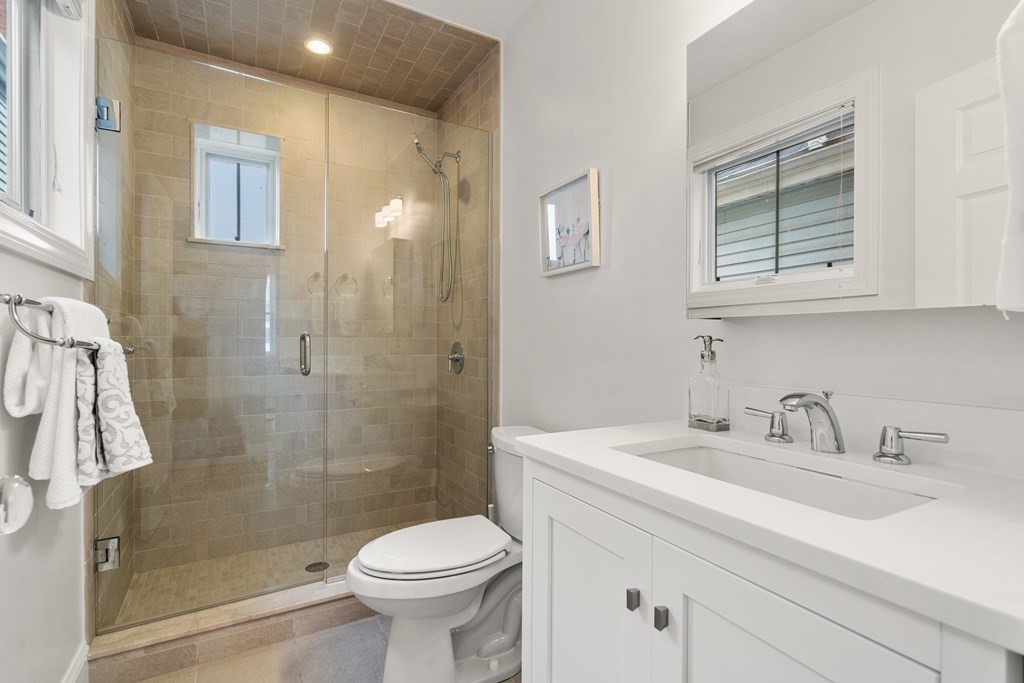 101 Elm Street Boston, MA 02129 - Photo 11 of 27