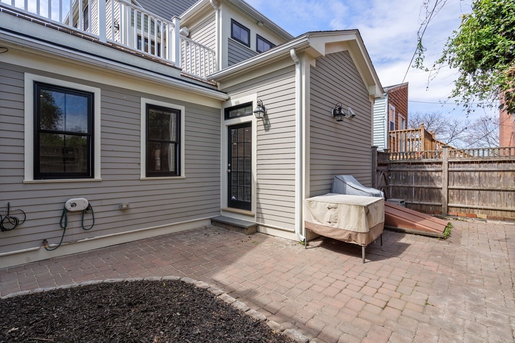 101 Elm Street Boston, MA 02129 - Photo 22 of 27