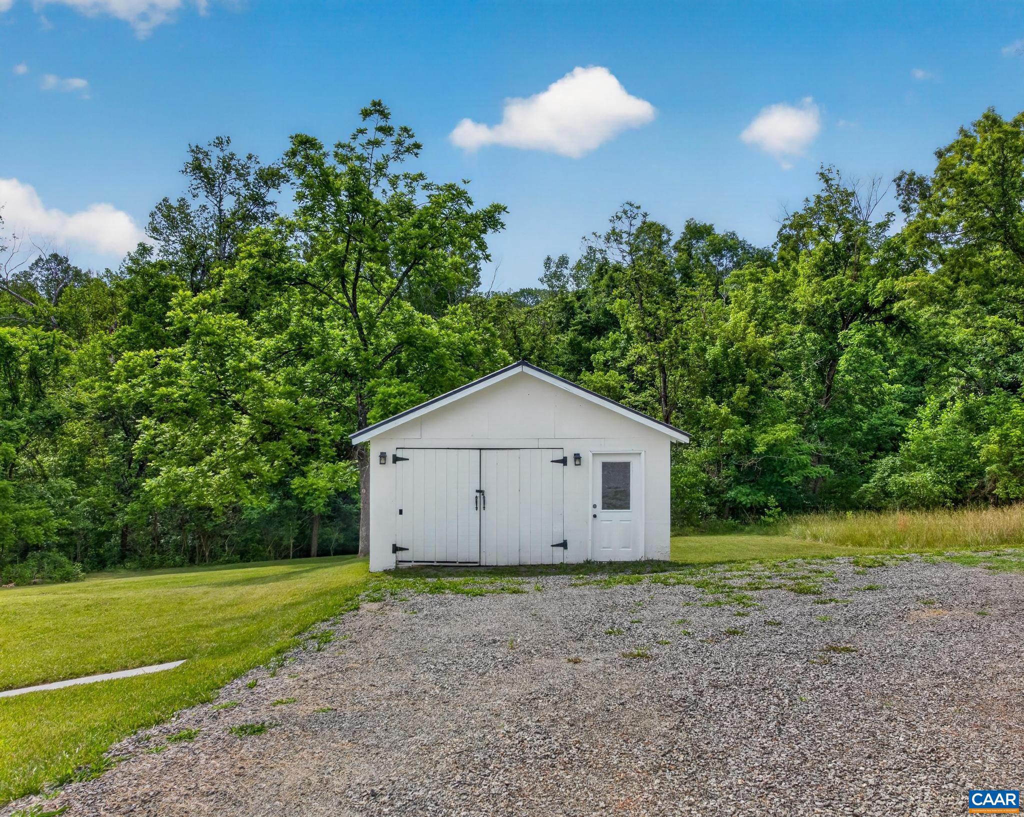 2160 Salem Road Schuyler, VA 22969 - Photo 34 of 37