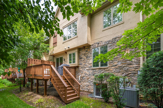1731 Elyse Lane Naperville, IL 60565 - Photo 34 of 34 a view of a chairs in the roof deck