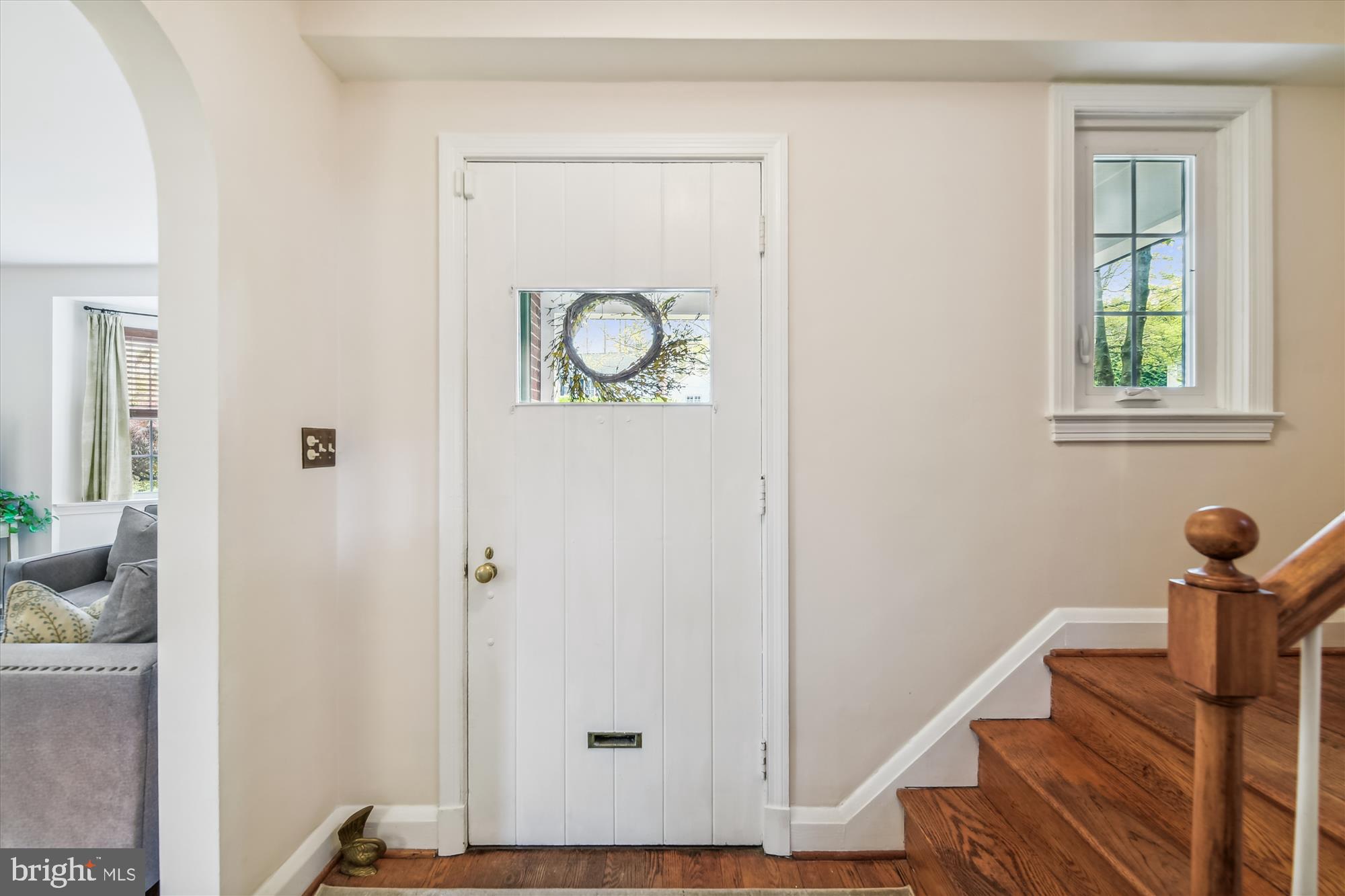 606 Hatherleigh Road Baltimore, MD 21212 - Photo 13 of 63 Foyer