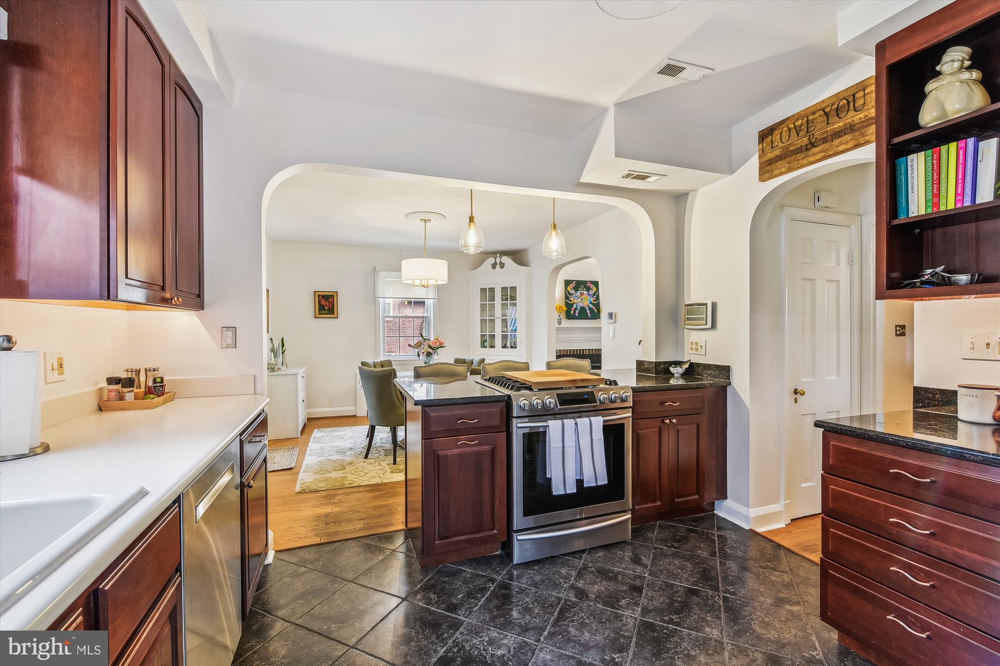 606 Hatherleigh Road Baltimore, MD 21212 - Photo 20 of 63 Kitchen