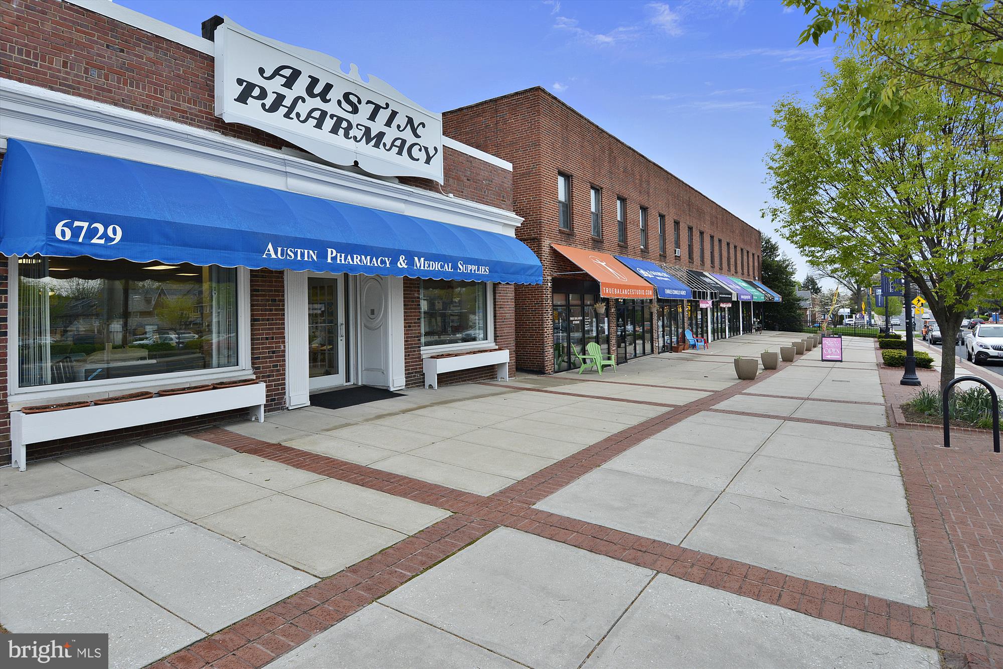 606 Hatherleigh Road Baltimore, MD 21212 - Photo 59 of 63 Stoneleigh Shopping