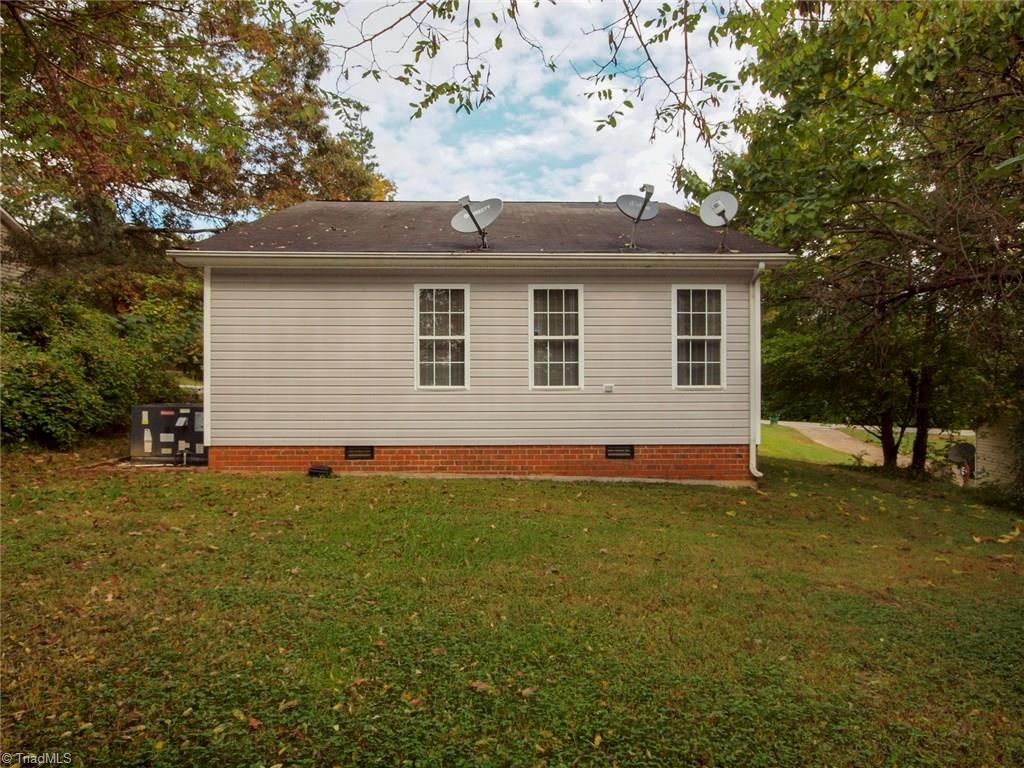 2908 Triangle Lake Road High Point, NC 27260 - Photo 17 of 19 Gallery Image 17