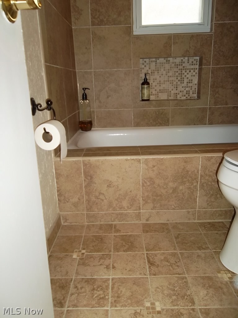 28658 Forest Road Willowick, OH 44095 - Photo 18 of 34 Gallery Image 18