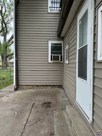 $99,000 | 511 Southwest Buchanan Street, Topeka, KS 66606