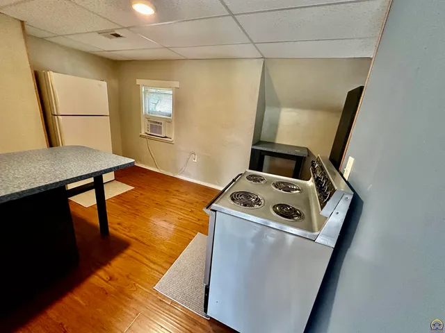 $105,000 | 511 Southwest Buchanan Street, Topeka, KS 66606