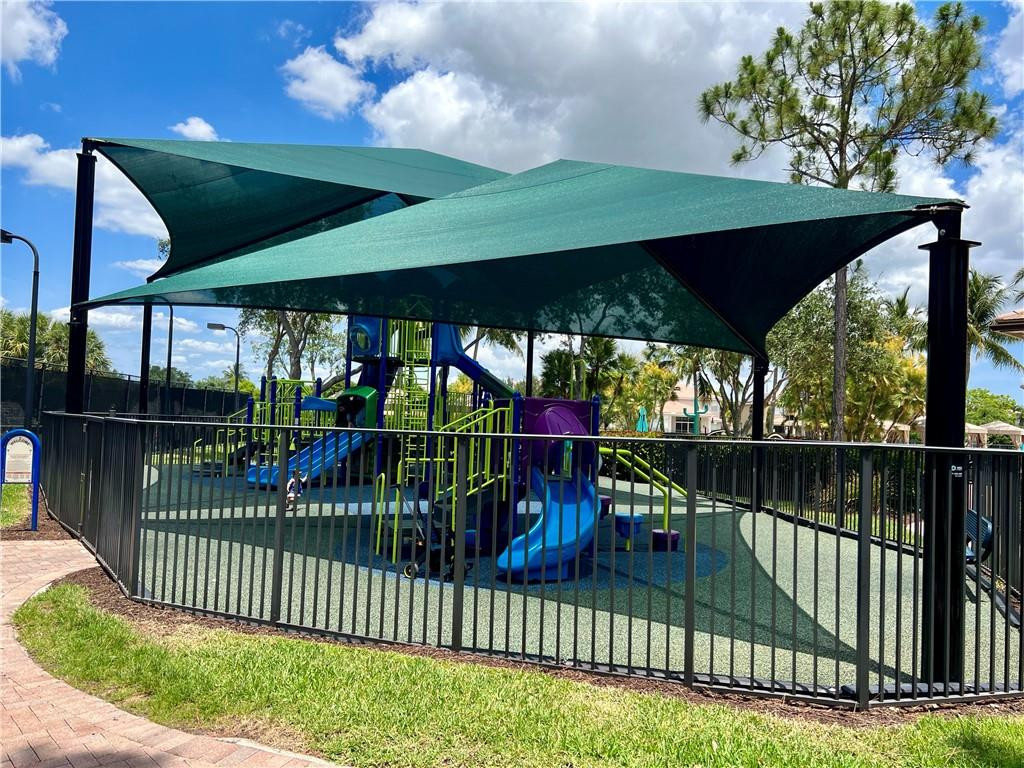 11169 Sunset Ridge Circle Boynton Beach, FL 33473 - Photo 34 of 50 Park at the clubhouse
