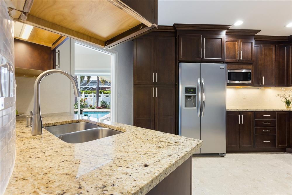 868 Barcelona Drive Boca Raton, FL 33432 - Photo 11 of 39 11948702-11