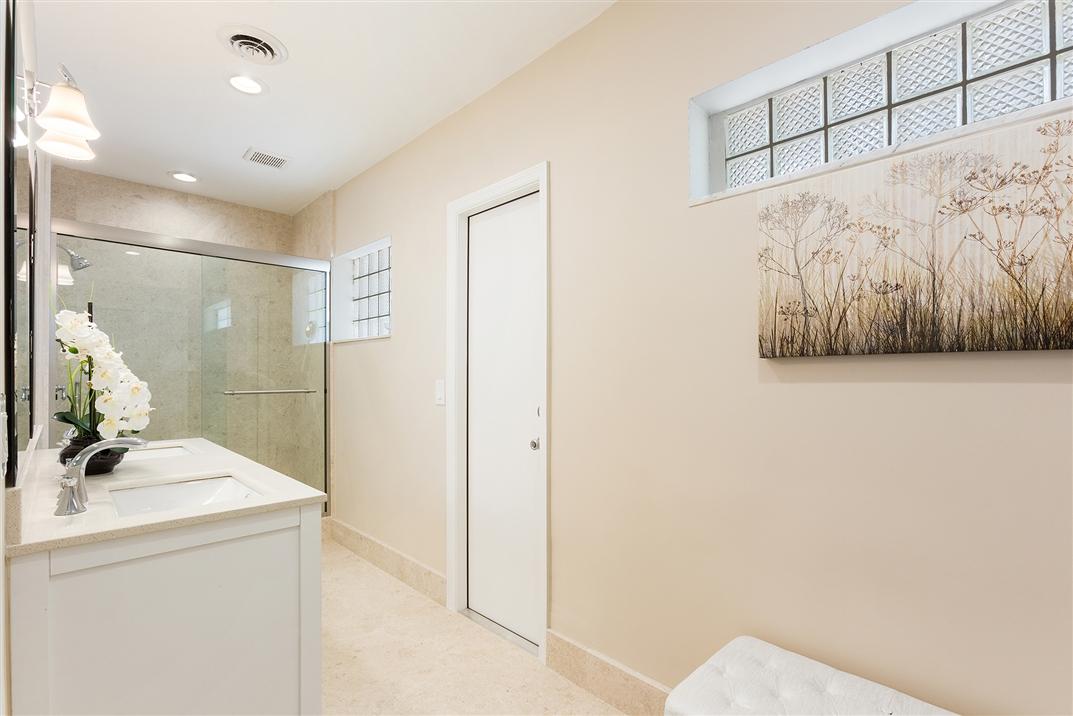 868 Barcelona Drive Boca Raton, FL 33432 - Photo 21 of 39 11948702-21