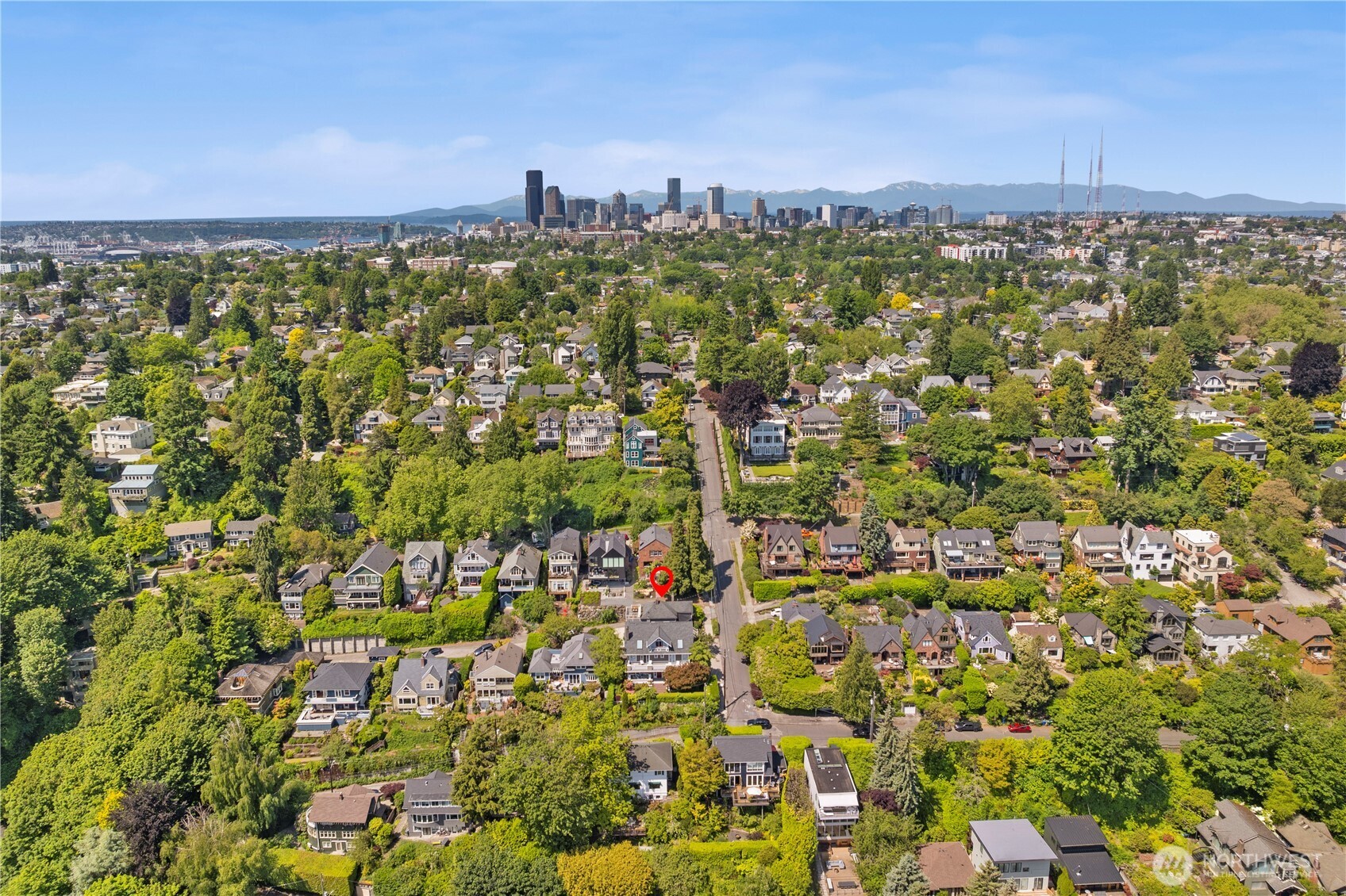 3617 East Cherry Street Seattle, WA 98122 - Photo 34 of 34 a view of a city