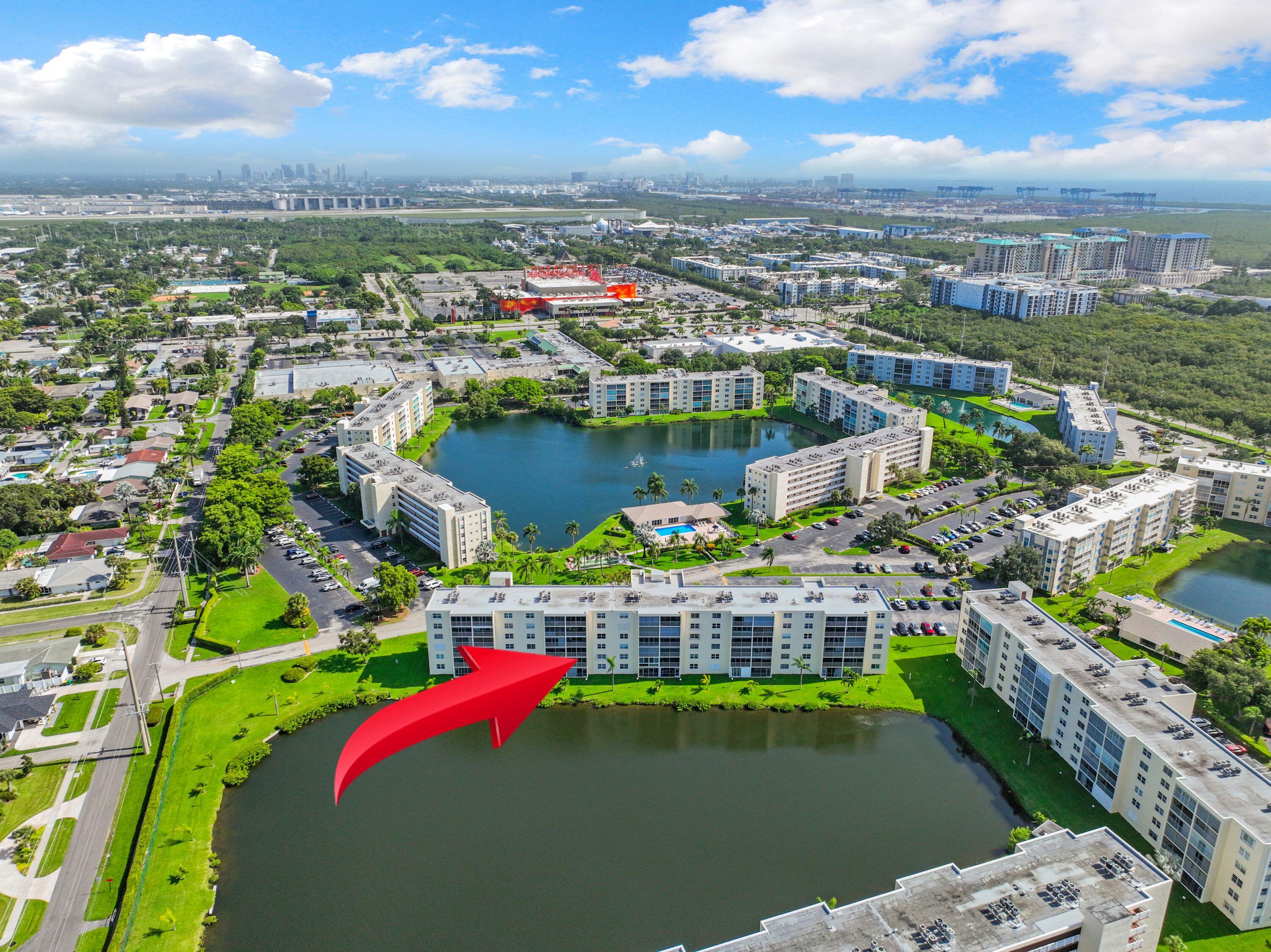 311 Southeast 3rd Street Southeast, Unit 207 Dania Beach, FL 33004 - Photo 36 of 40 DJI_0188_A