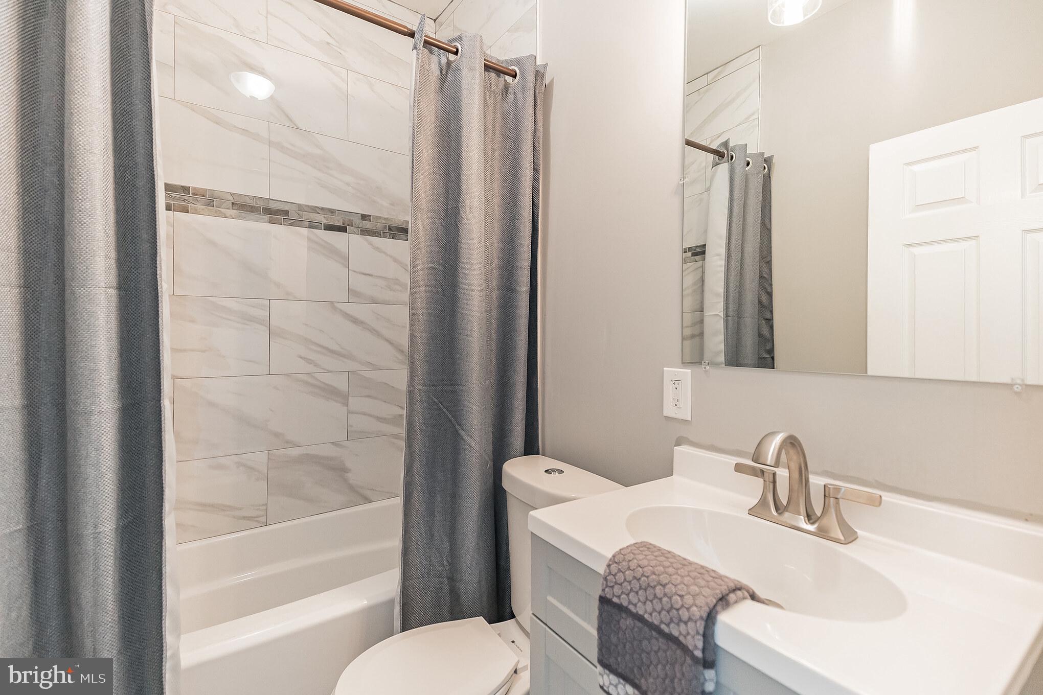 5230 Addison Street Philadelphia, PA 19143 - Photo 23 of 29 Gallery Image 23