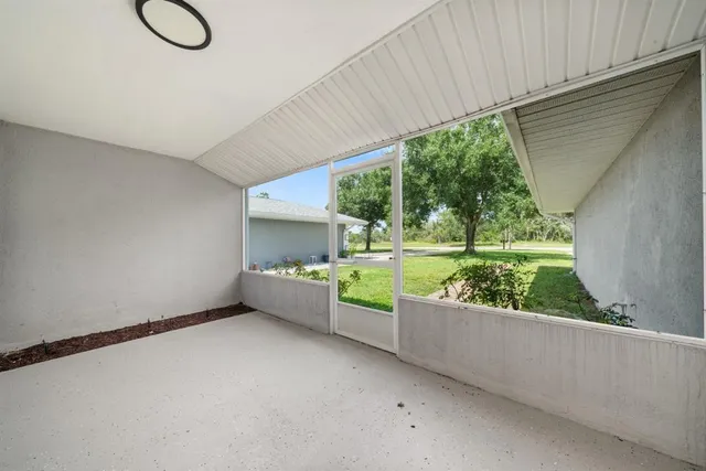 a view of a livingroom with an empty space
