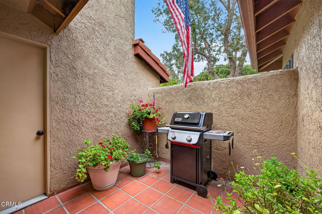 3720 Via Pacifica Walk Oxnard, CA 93035 - Photo 15 of 37 34-web-or-mls-Upmarket Media-3720ViaP108